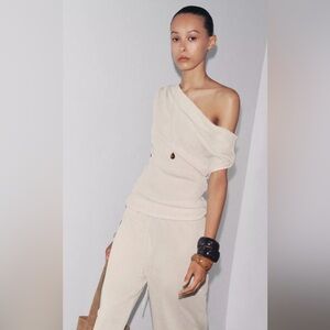 Zara ASYMMETRIC CUT-OUT KNIT TOP